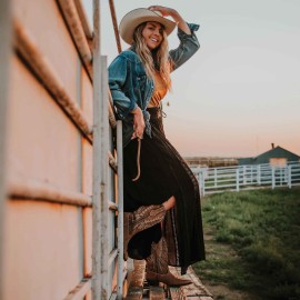 Durango - Dream Catcher™ Women's Distressed Brown Western Boot