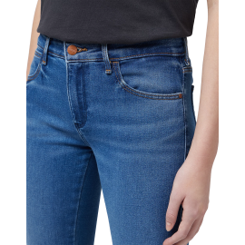 Wrangler - Women's Bootcut Camellia