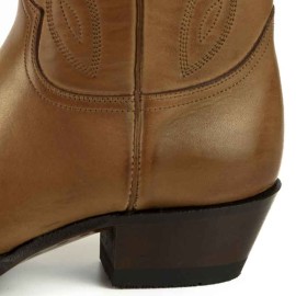 Mayura Arpia Napa Tostado Brown