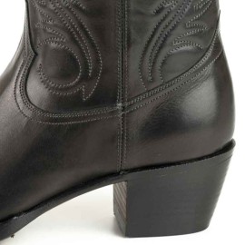 Mayura Virgi Napa Black